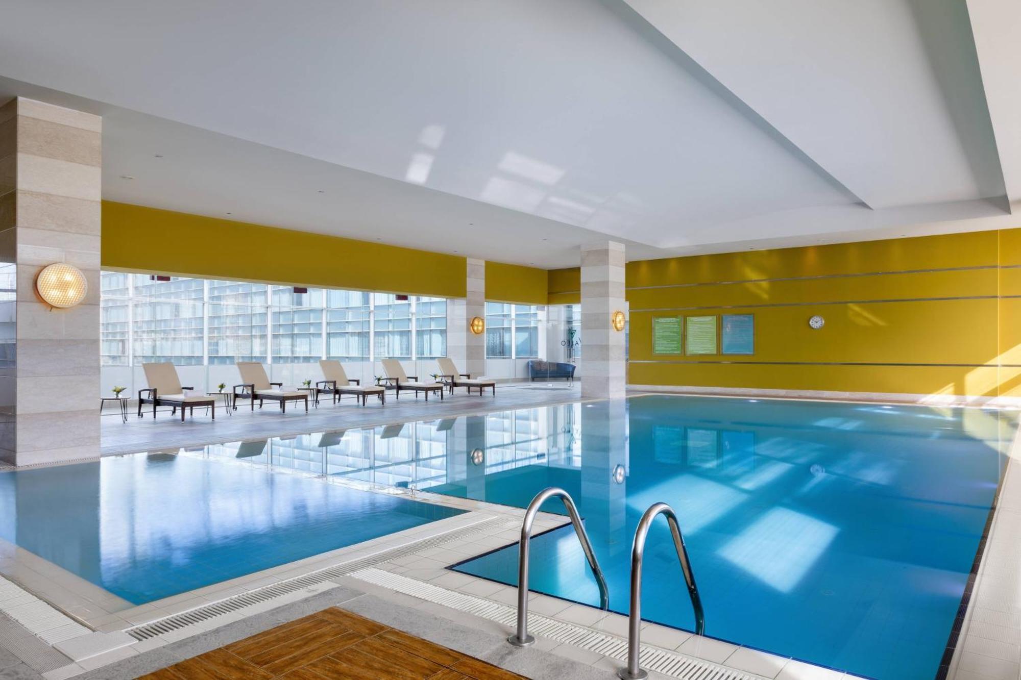 Renaissance By Crystall Atyrau Exterior photo
