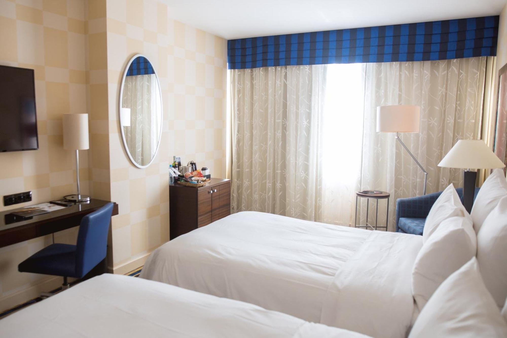 Renaissance By Crystall Atyrau Room photo